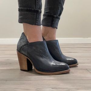 Freebird by Steven bootie Steel